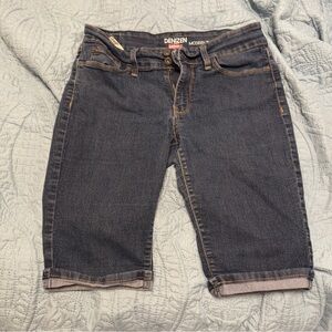 Levi's Denizens Dark Blue Mid Rise Skinny Denim Shorts